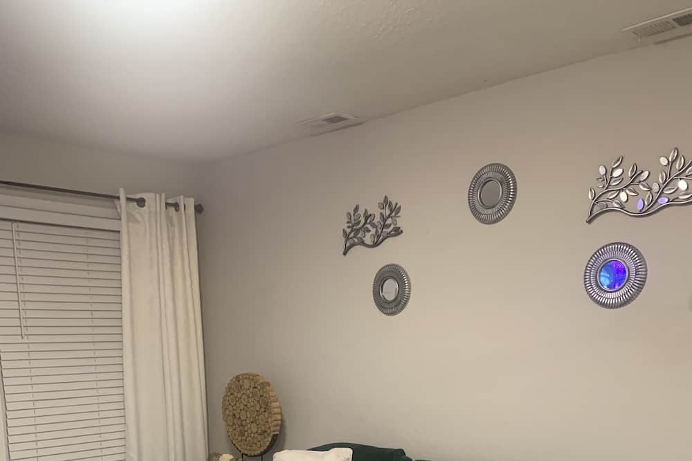 Photo of Livingroom in Villa Heights