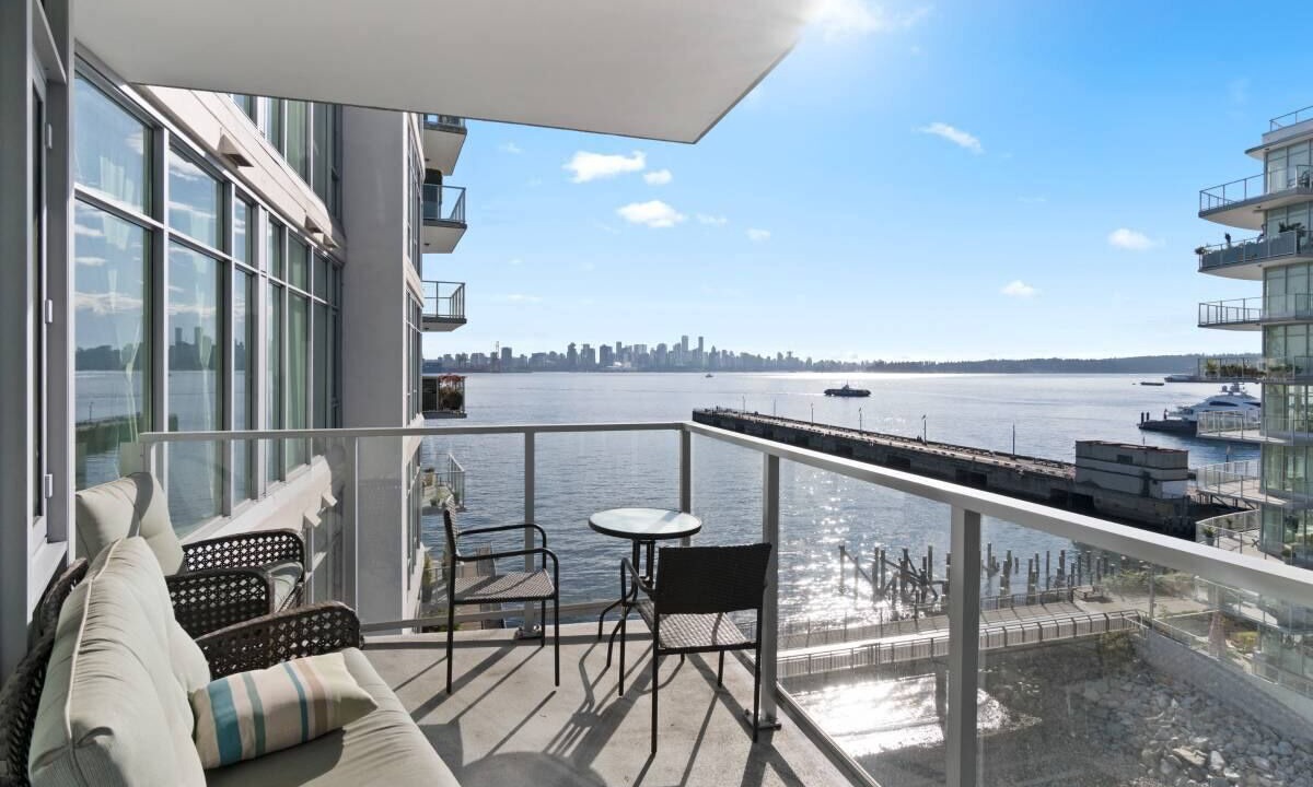 Photo of Patio Balcony in Lower Lonsdale
