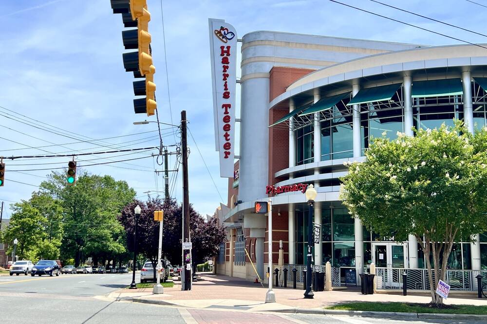 Photo of Outdoor in Plaza Midwood