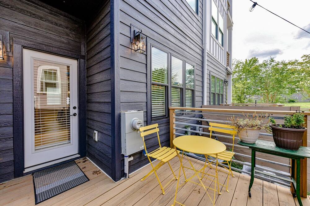 Photo of Outdoor in Plaza Midwood