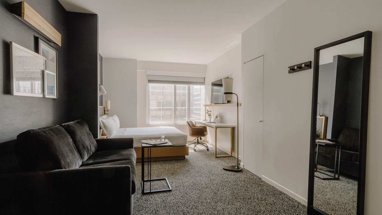 Photo of Bedroom in Connecticut Ave - K Street