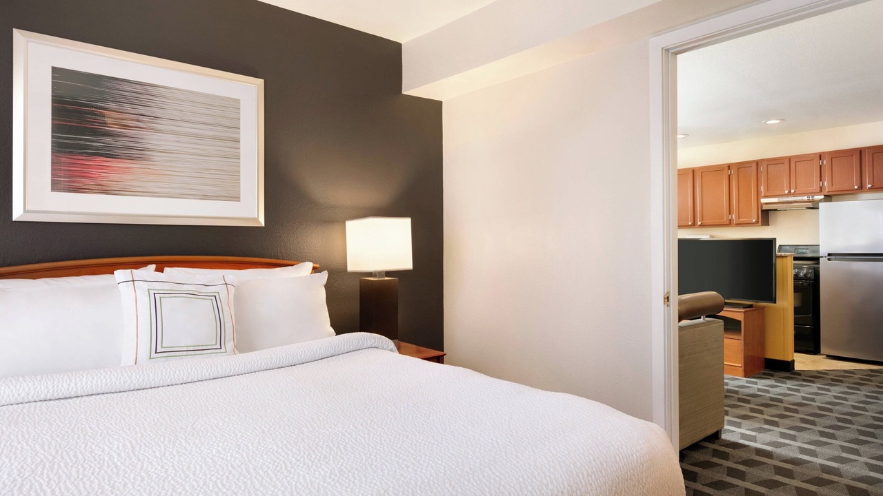 Photo of Bedroom in Gaithersburg
