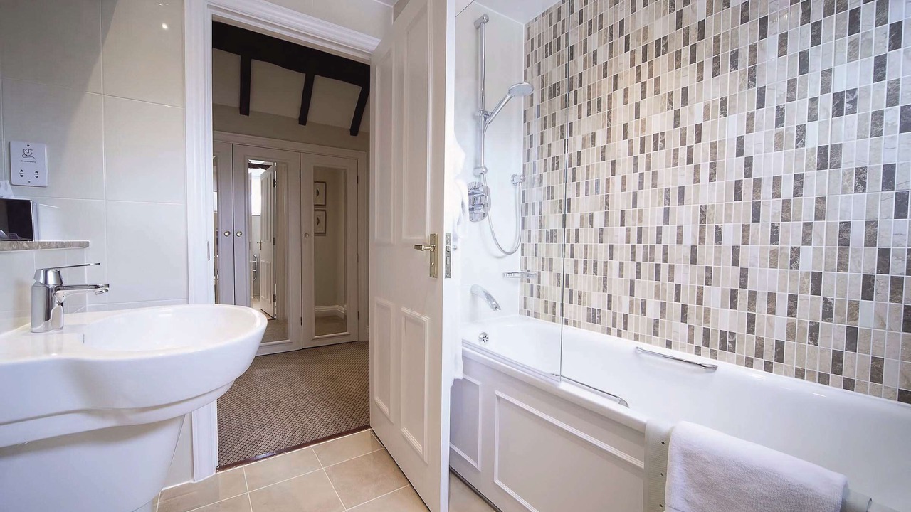 Photo of Bathroom in Stratford-upon-Avon