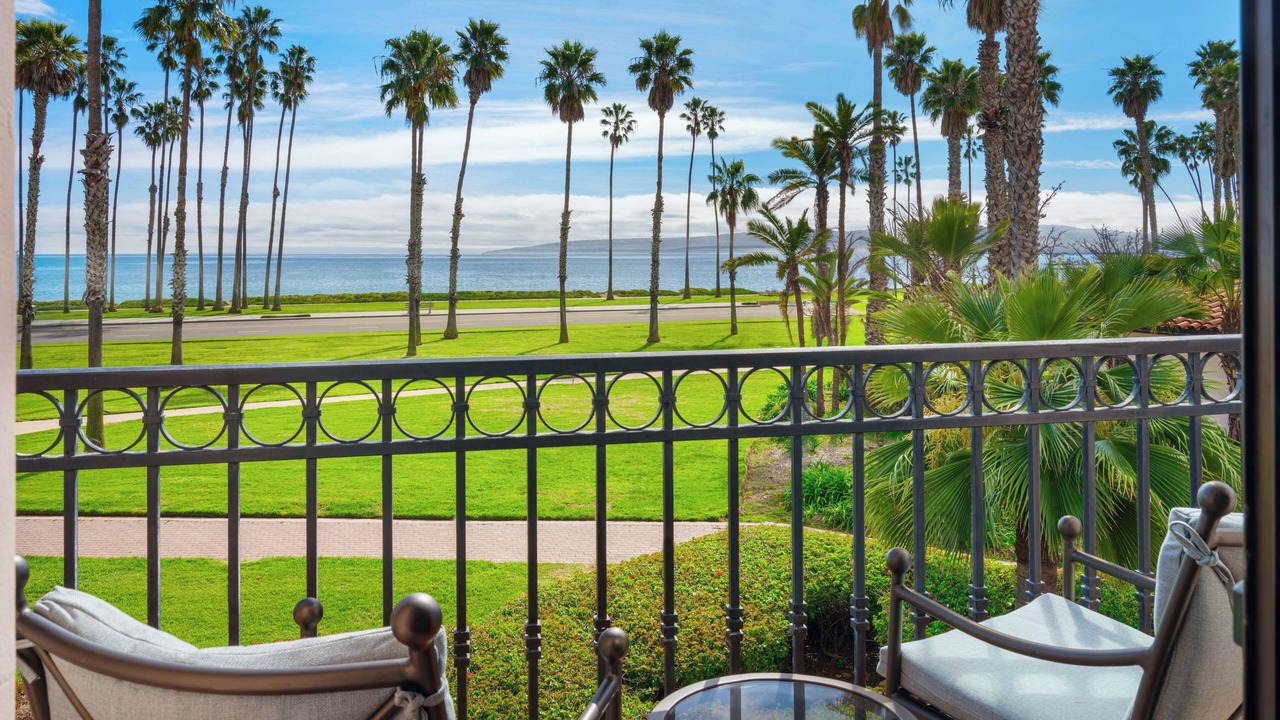 Photo of Patio Balcony in East Beach