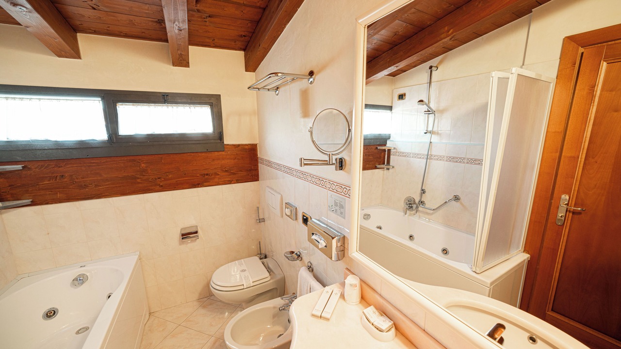Photo of Bathroom in Correggio