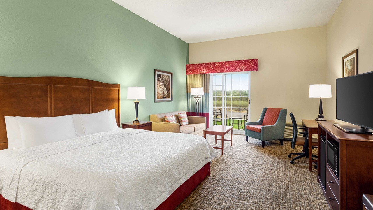 Photo of Bedroom in Pine Island