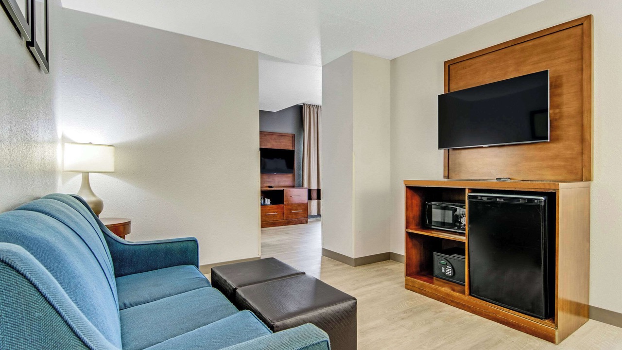 Photo of Bedroom in Lansing