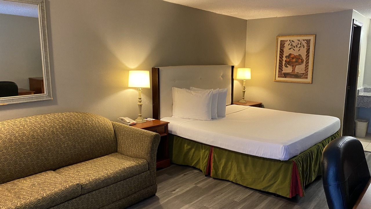 Photo of Bedroom in Russett