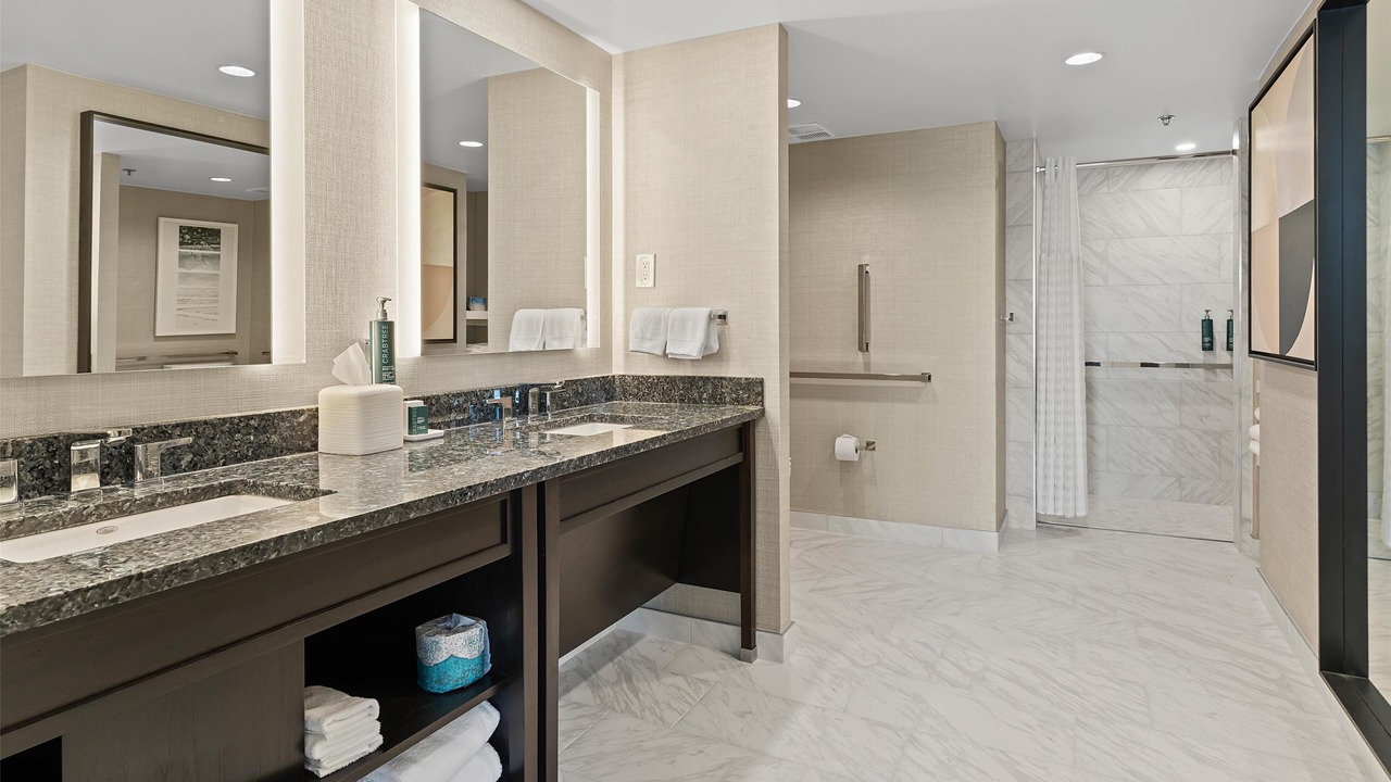 Photo of Bathroom in Connecticut Ave - K Street