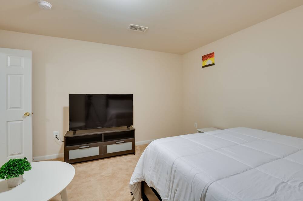 Photo of Bedroom in Rosaryville