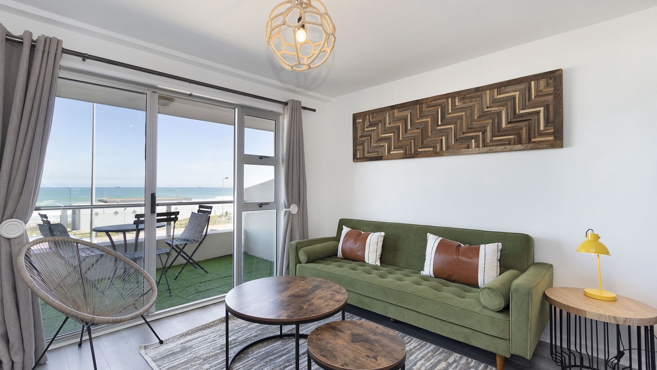 Photo of Others in Bloubergstrand