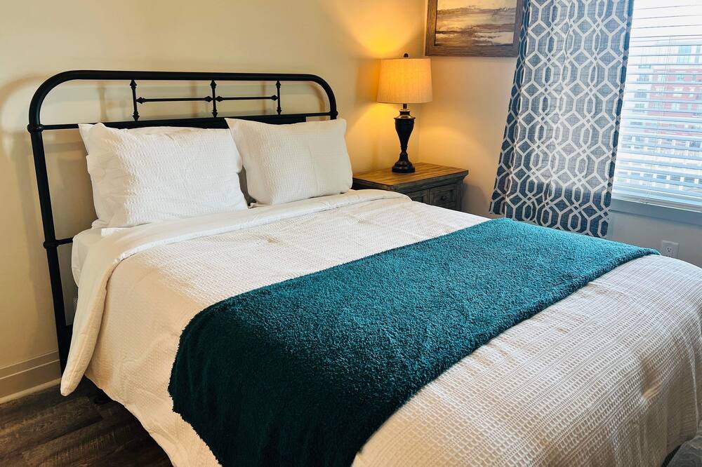 Photo of Bedroom in Westside