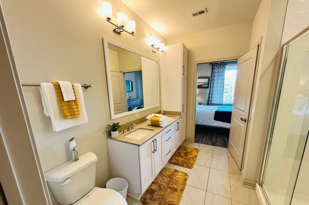 Photo of Bathroom in Westside