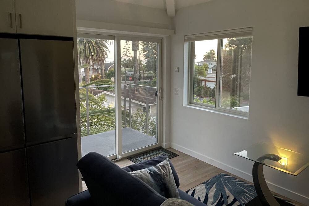 Photo of Livingroom in The Mesa