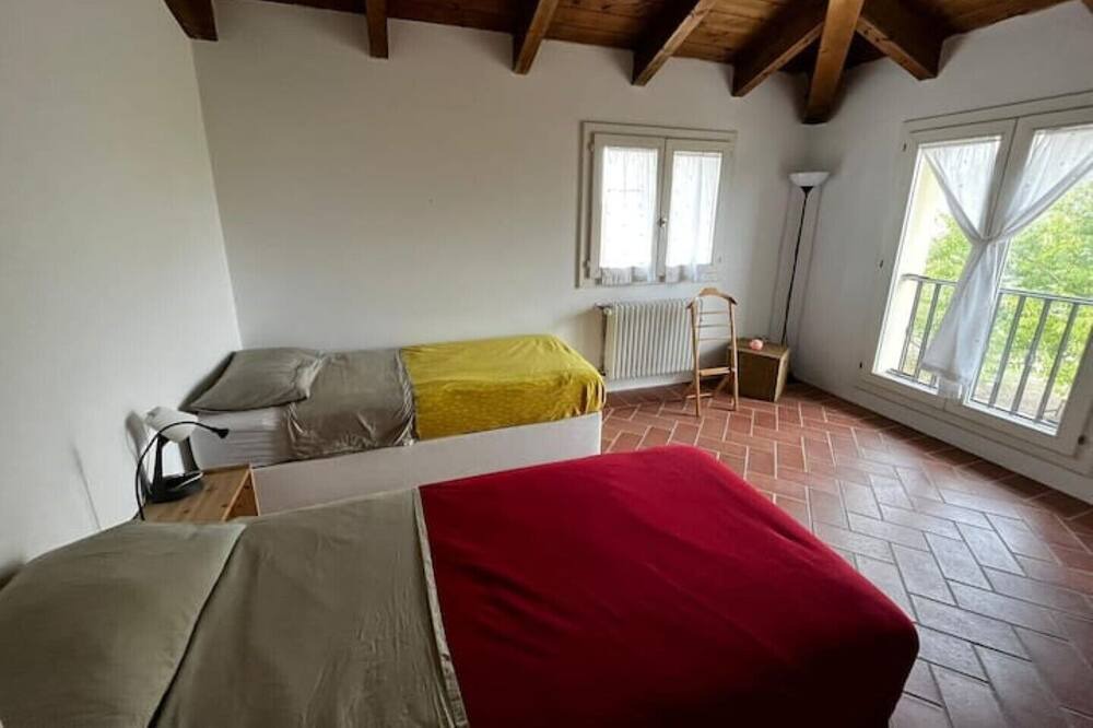 Photo of Bedroom in Budrio