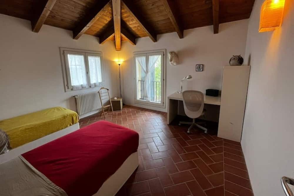 Photo of Bedroom in Budrio