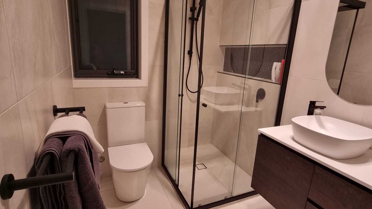 Photo of Others in Taylor