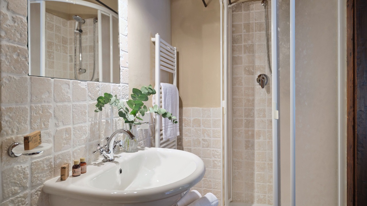Photo of Bathroom in Montepiano