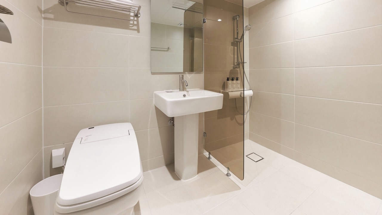 Photo of Bathroom in Dongdaemun