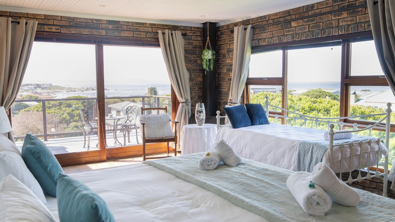 Photo of Patio Balcony in Van Dyks Bay