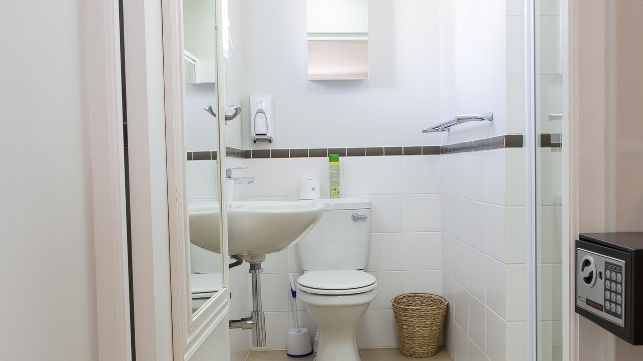 Photo of Bathroom in Trawal
