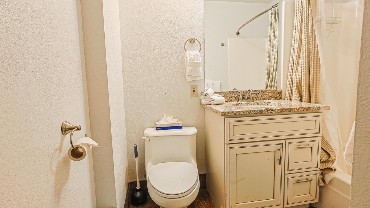 Photo of Bathroom in Copper Mountain Village