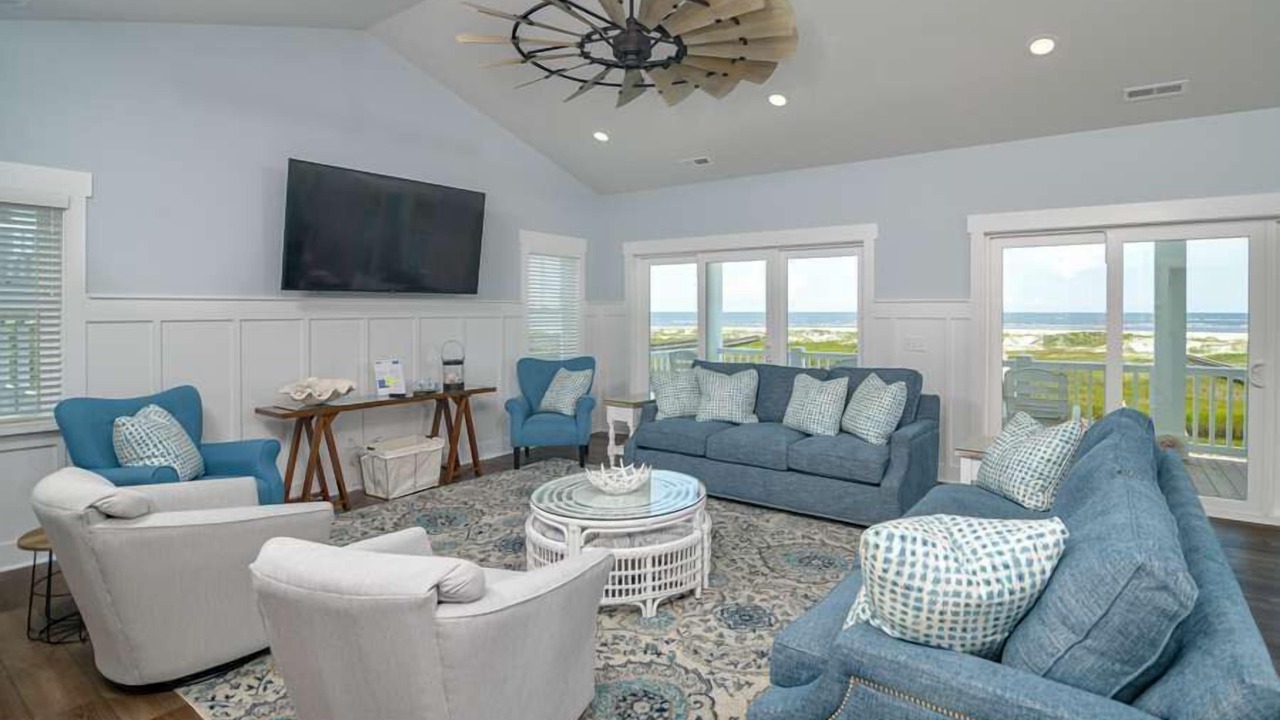 Photo of Livingroom in Holden Beach