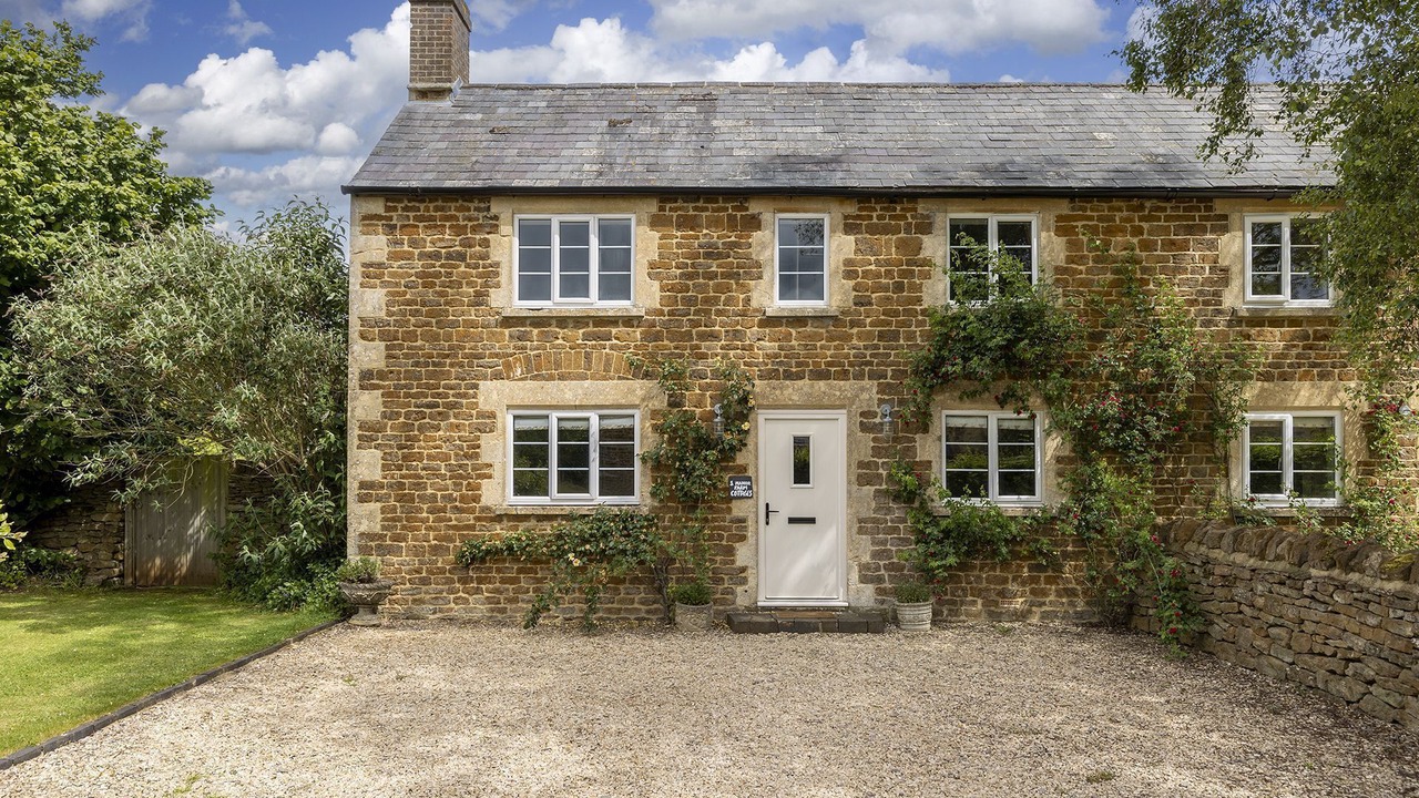 Photo of Others in Hook Norton
