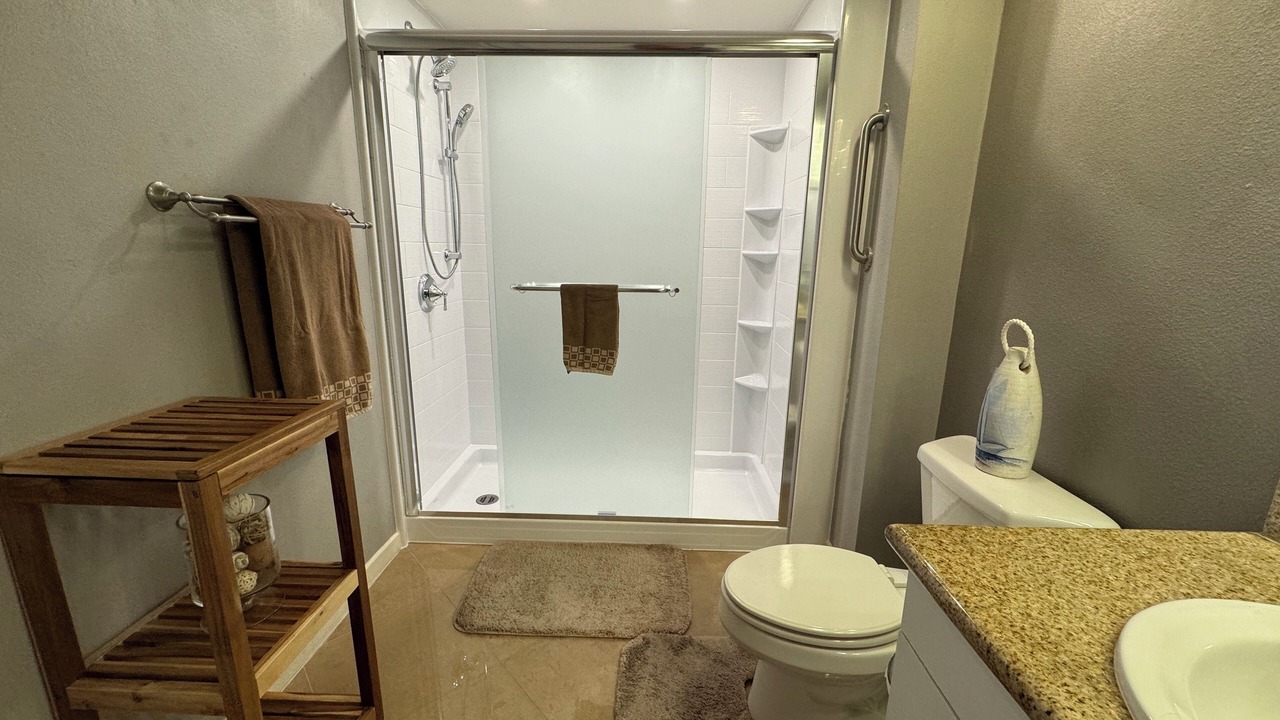 Photo of Bathroom in Hillcrest