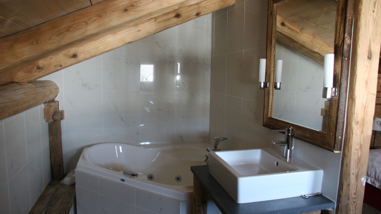 Photo of Bathroom in Hauteluce