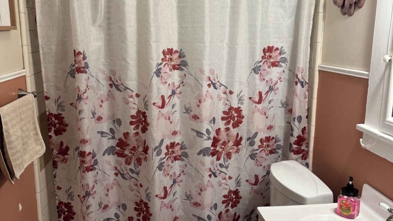 Photo of Bathroom in Shelbyville