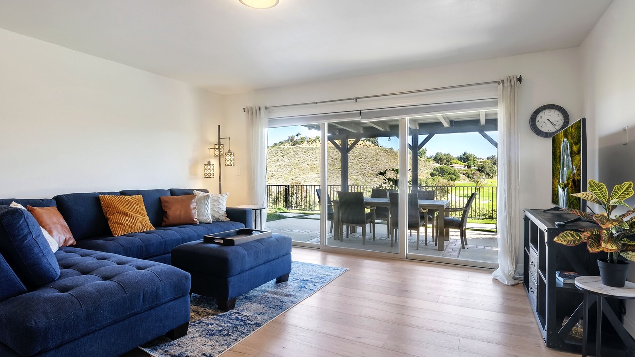 Photo of Livingroom in Thousand Oaks
