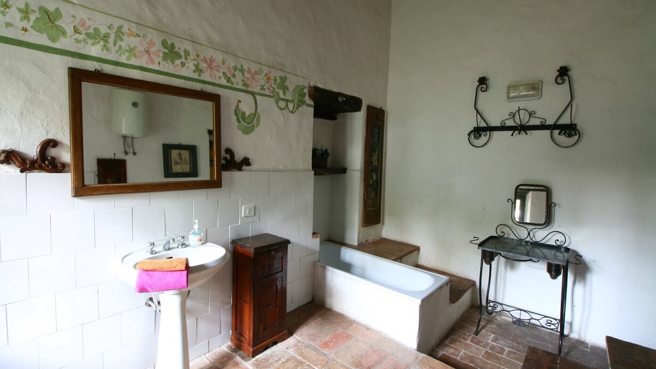 Photo of Bathroom in Magione