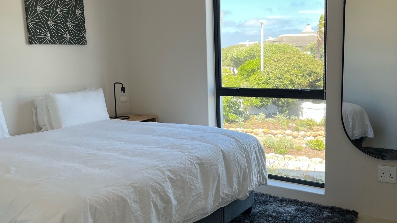 Photo of Bedroom in Kommetjie