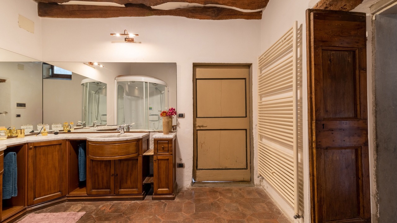 Photo of Bathroom in Laterina