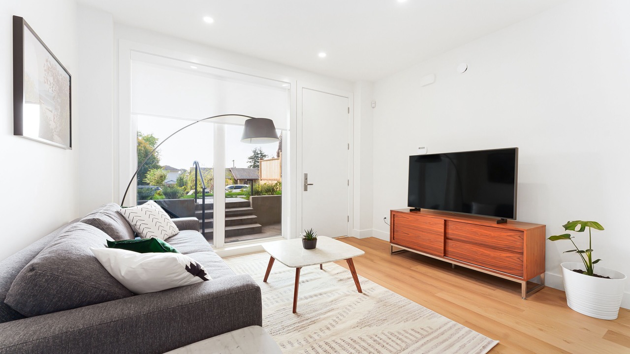 Photo of Bedroom in Lower Lonsdale