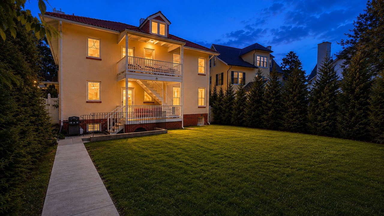 Photo of Outdoor in Northwest