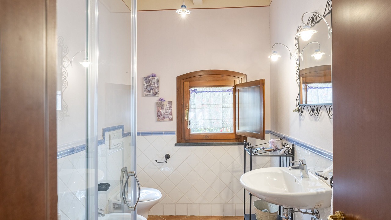 Photo of Bathroom in Morrona