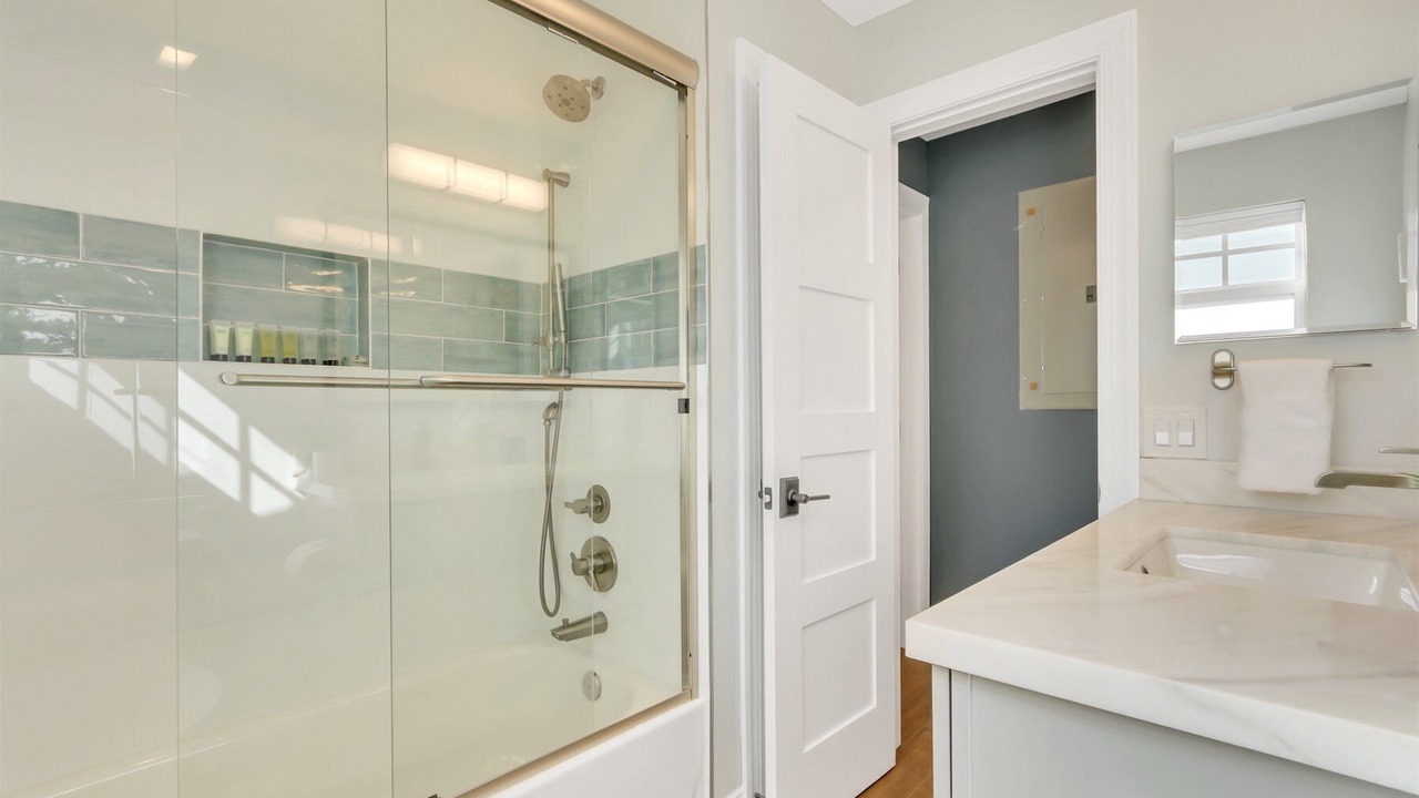 Photo of Bathroom in Coral Ridge Isles