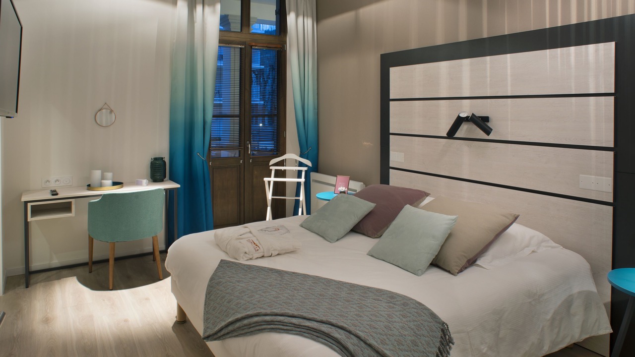 Photo of Bedroom in Albertville