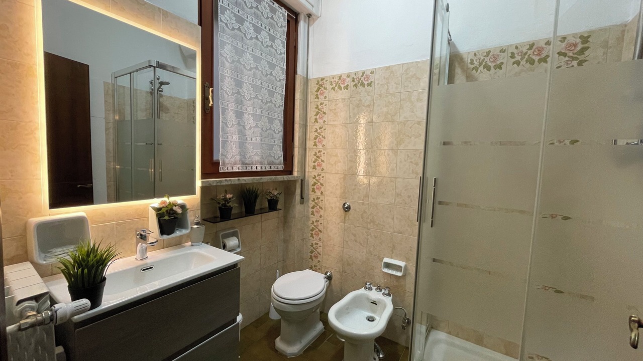 Photo of Bathroom in Lungarno del Tempio