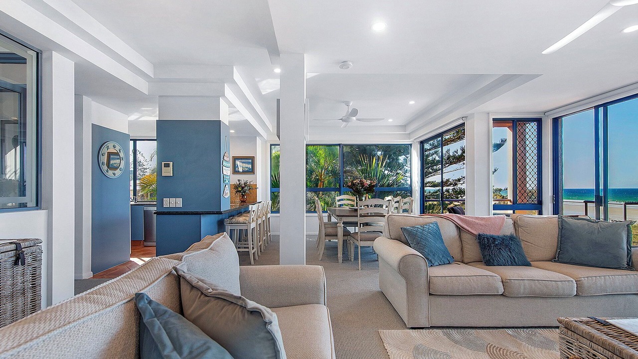 Photo of Livingroom in Mermaid Beach