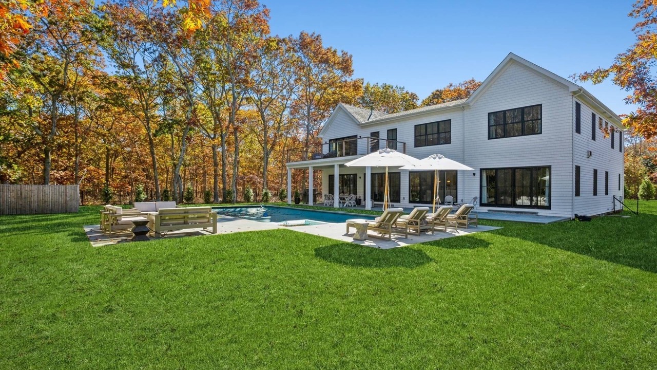 Photo of Outdoor in East Hampton North
