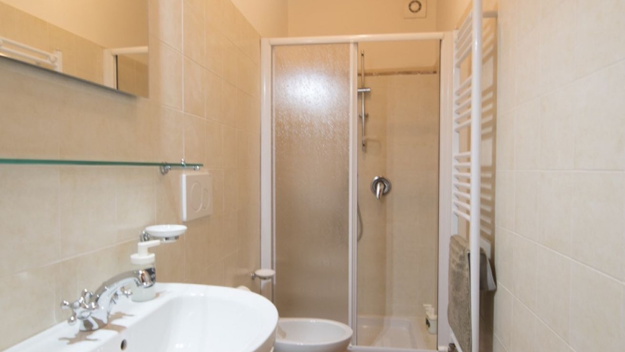 Photo of Bathroom in Torre A Castello