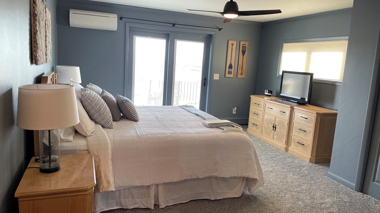 Photo of Bedroom in Baileys Harbor