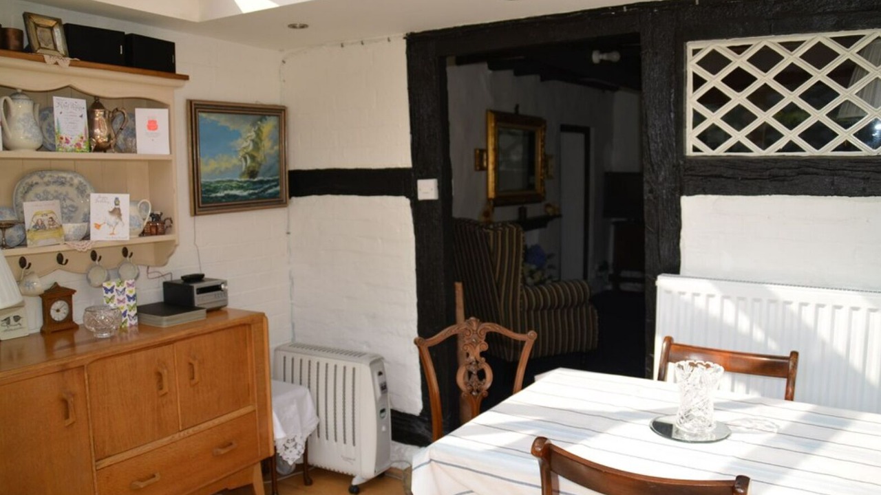 Photo of Others in Shottery
