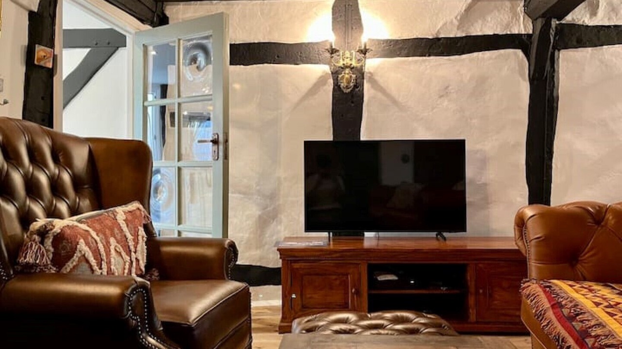 Photo of Livingroom in Shottery