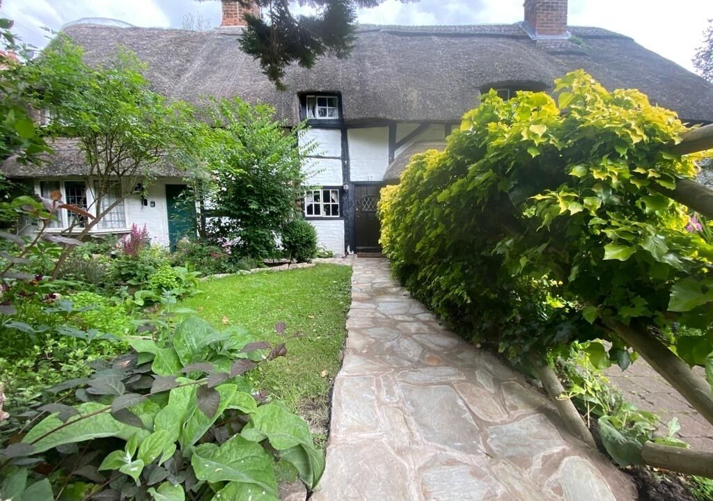 Photo of Outdoor in Shottery