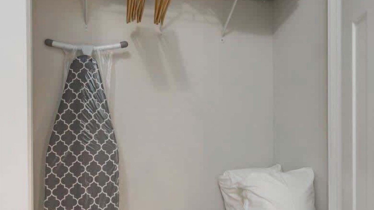 Photo of Others in Music Row