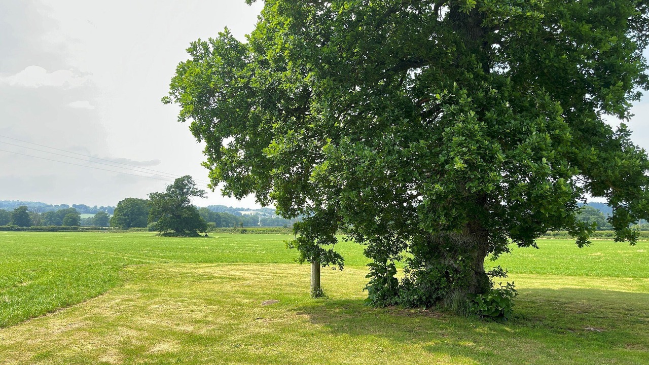 Photo of Others in Bourton-on-the-Hill